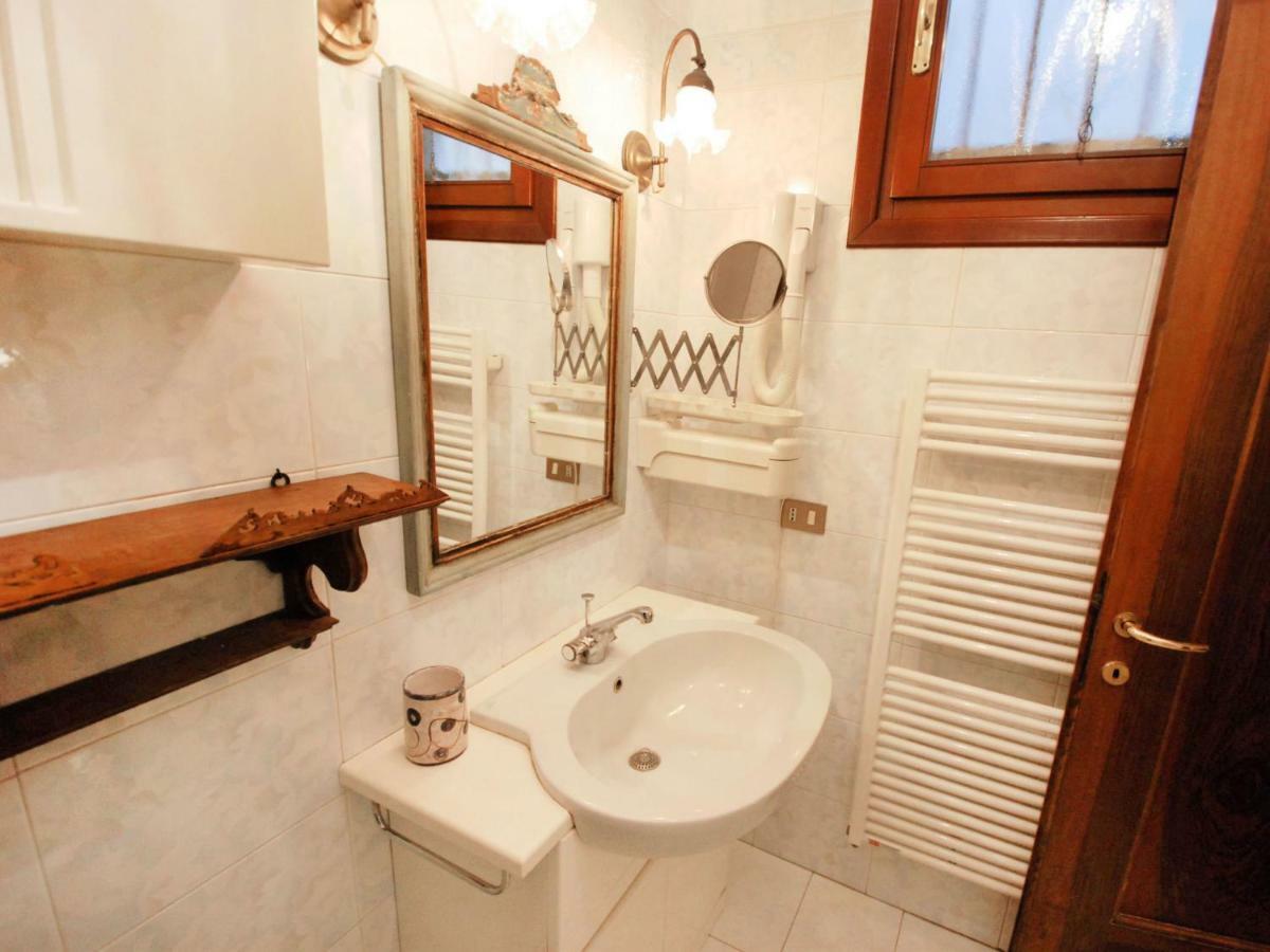 Campo San Maurizio Apartamento